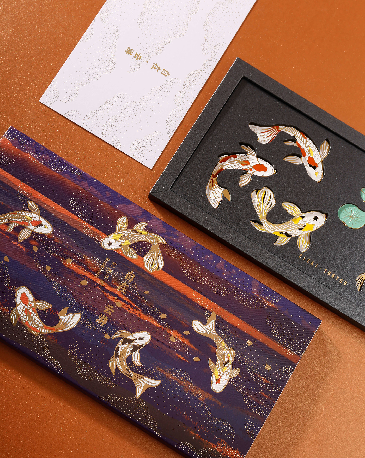 bookmark，In the palm of your hand，lucky charm，