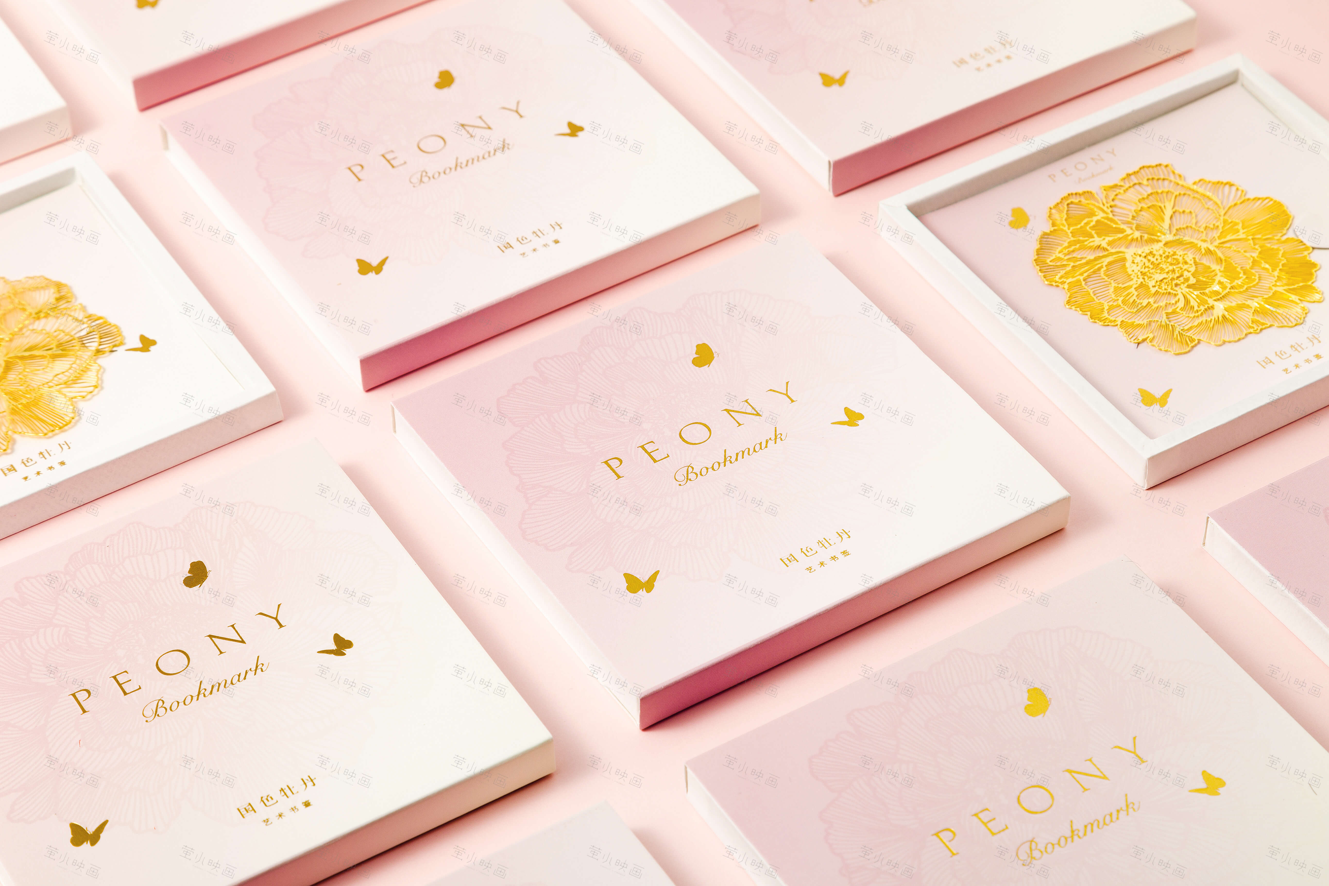 bookmark，In the palm of your hand，peony，