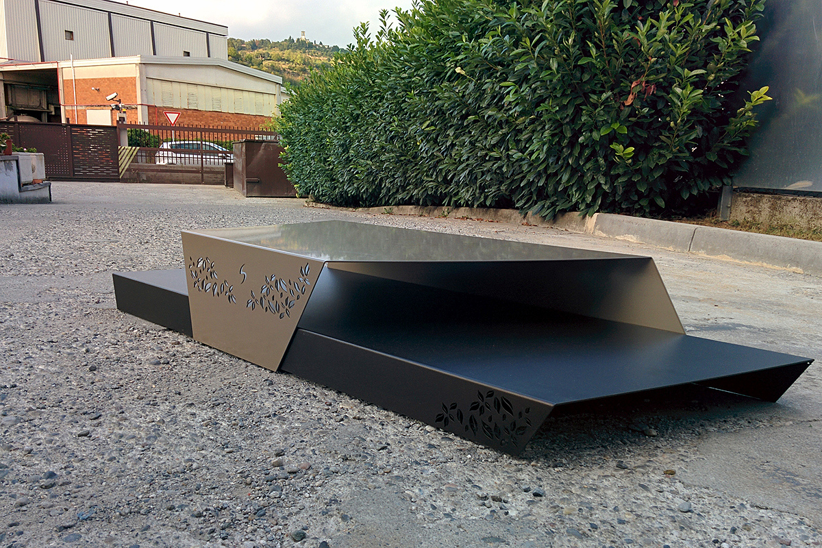 Home Furnishing，Table，Receive，product design，industrial design，
