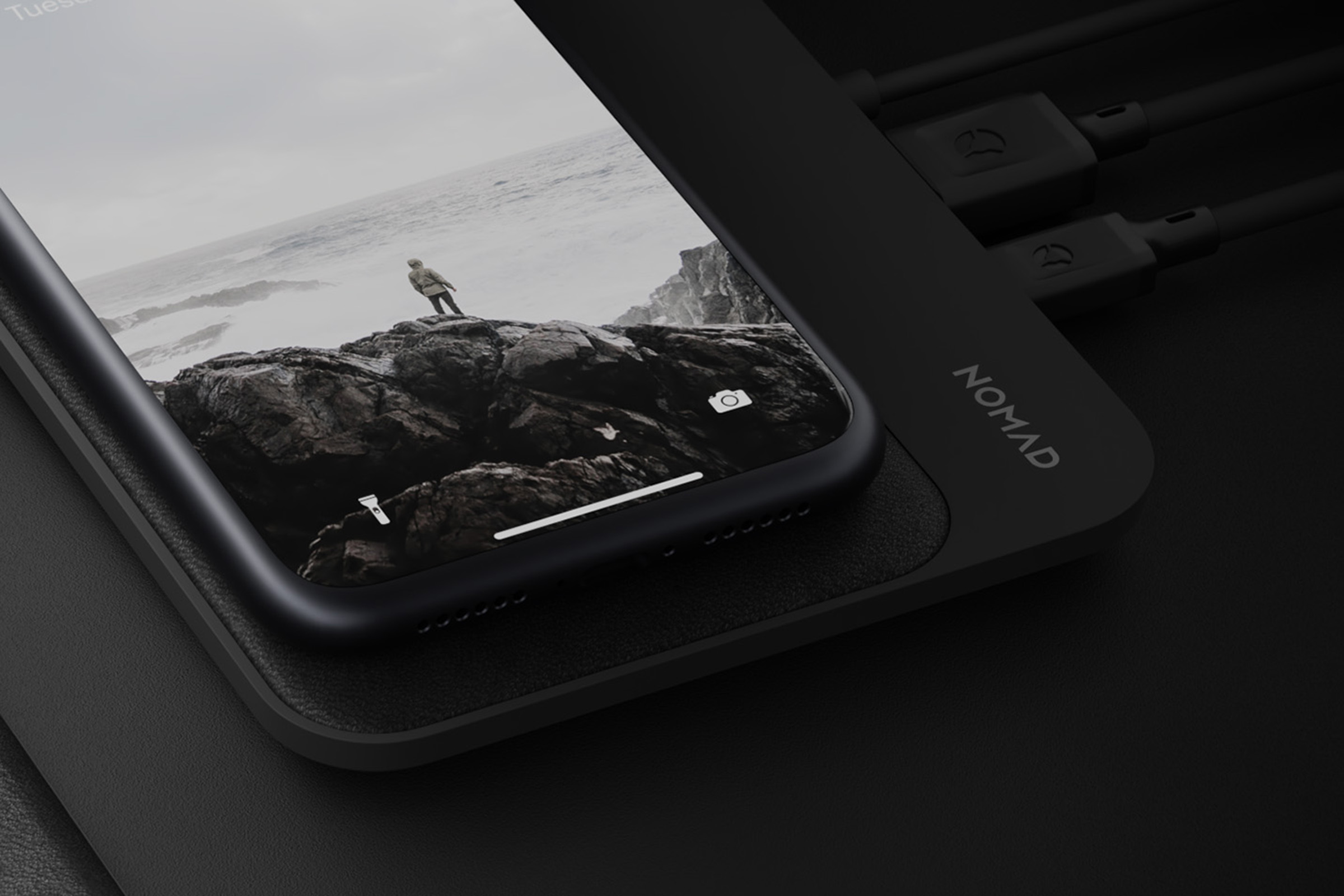 Charging base station，wireless，Minimalism，black，Leatherwear，