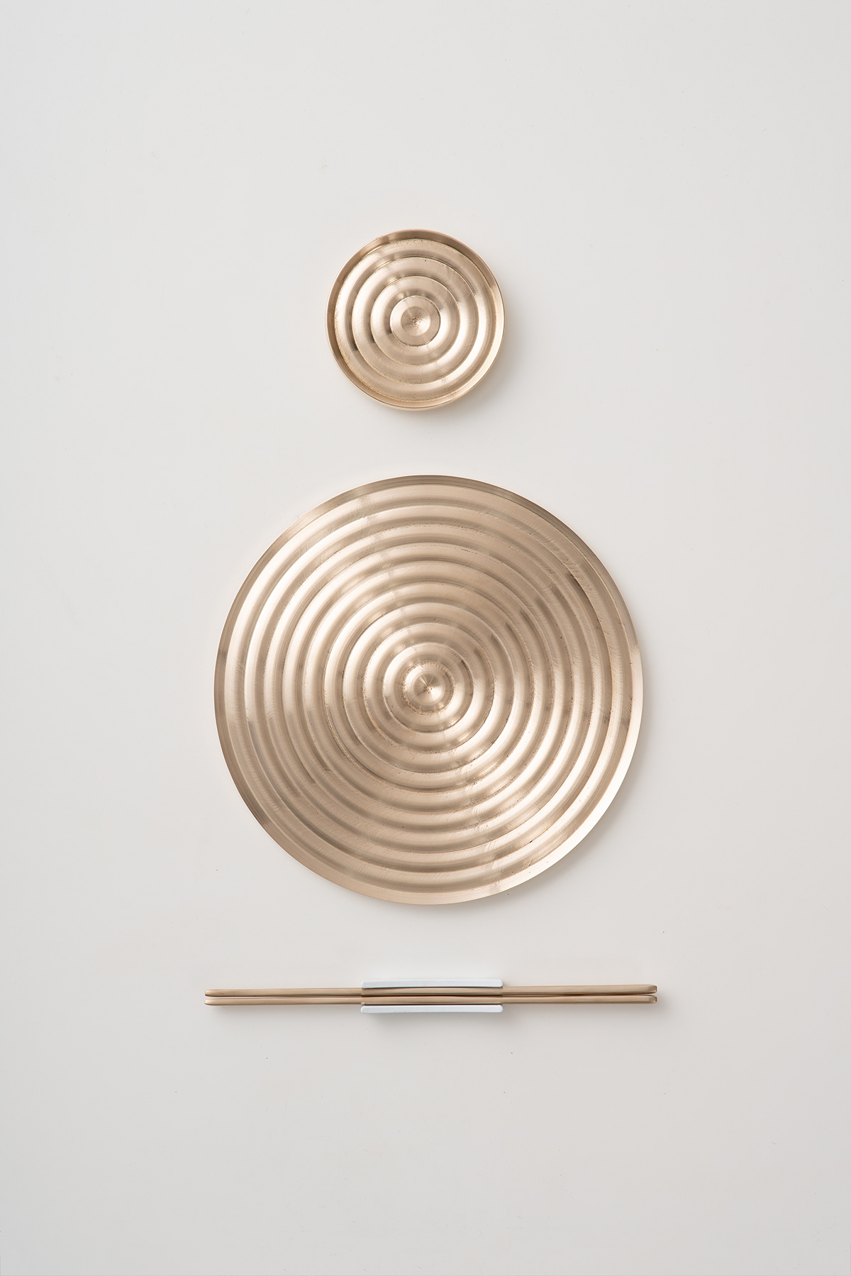 brass，handicraft，tradition，bowl，chopsticks，spoon，