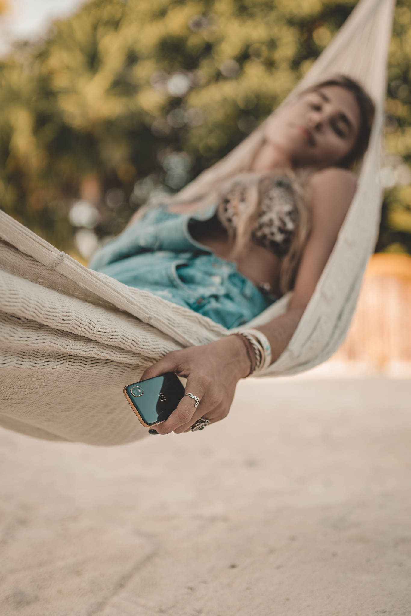 mobile phone，Minimalism，science and technology，