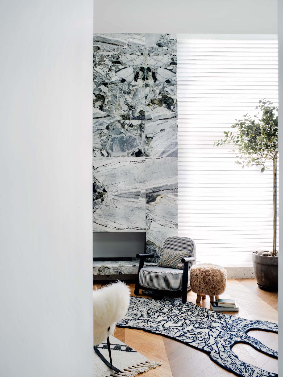 Interior design，Chongqing，Dark green hue，White tone，Simplicity，