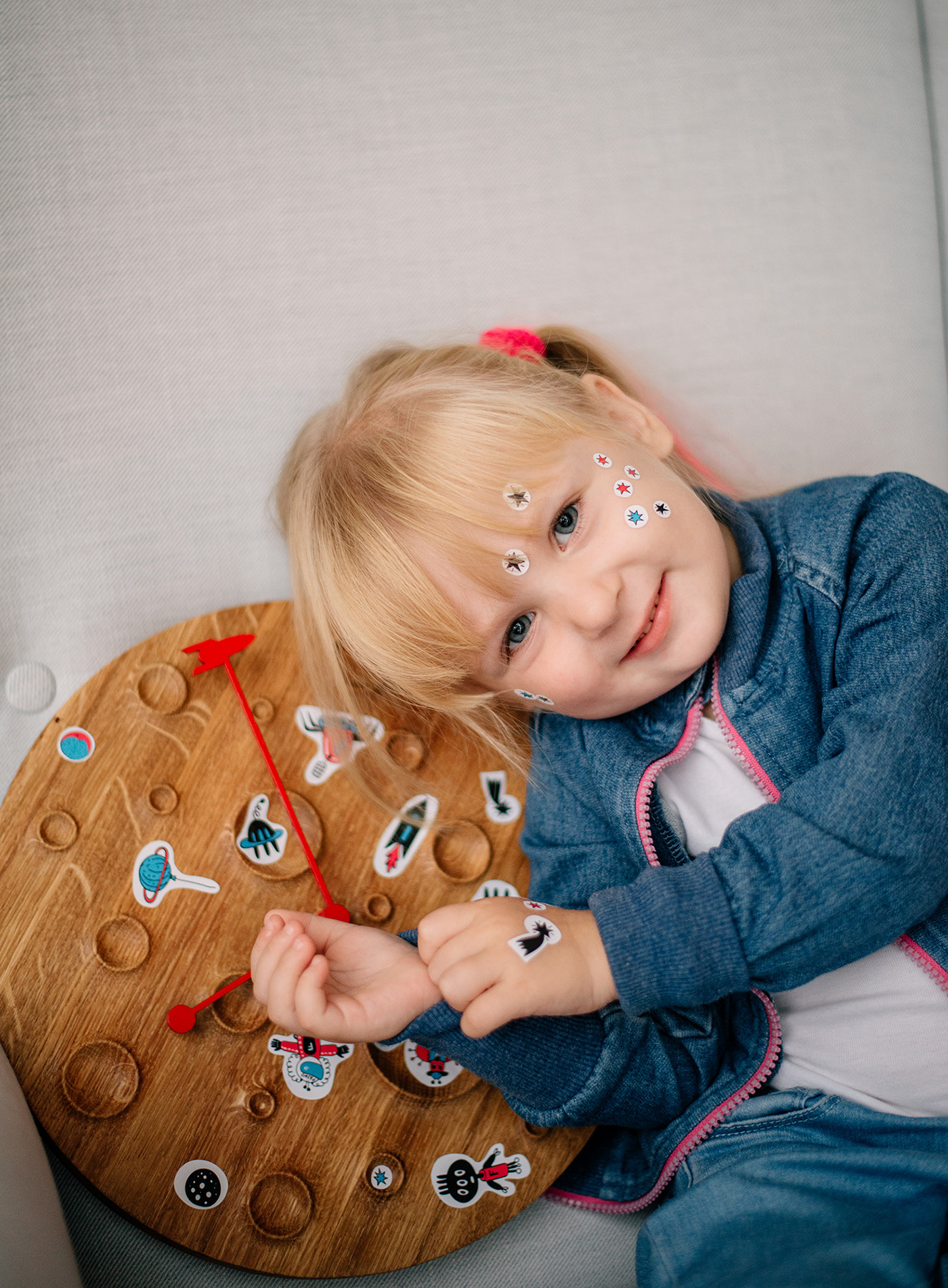 clocks and watches，Moon，Theme design，industrial design，product design，