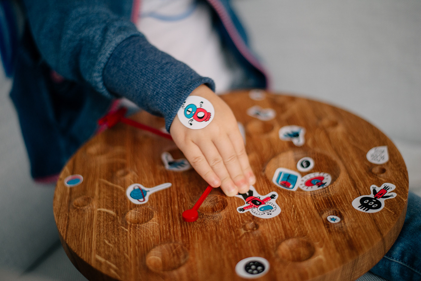 clocks and watches，Moon，Theme design，industrial design，product design，