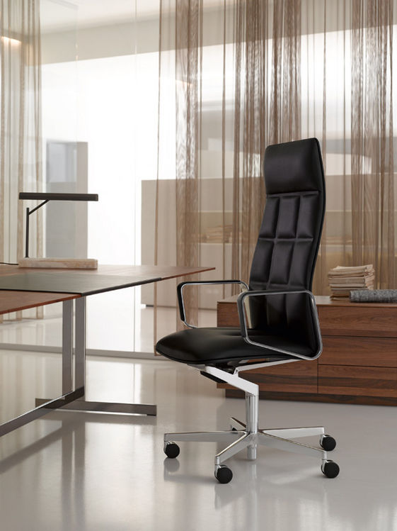 if，to work in an office，pen，