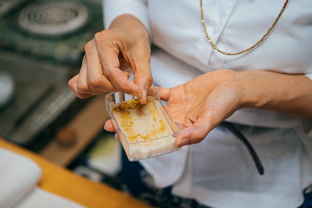 originality，Design，Gold foil，vase，Art，