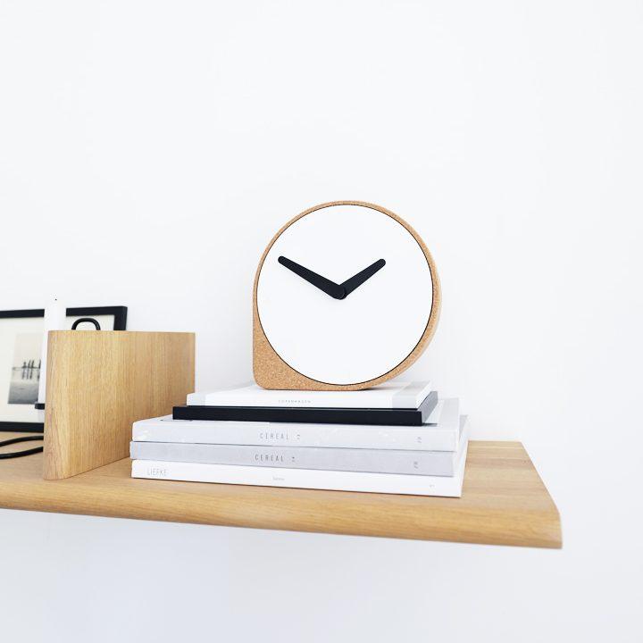 Clock，cork，Metal，desktop，