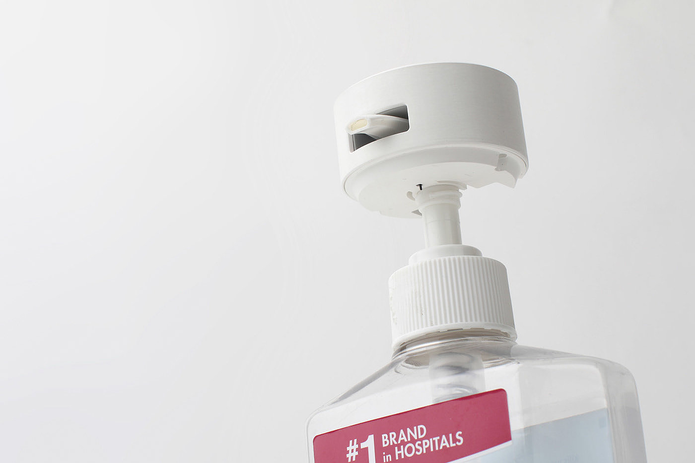 hygiene，wash hands，monitor，medical care，Infected，