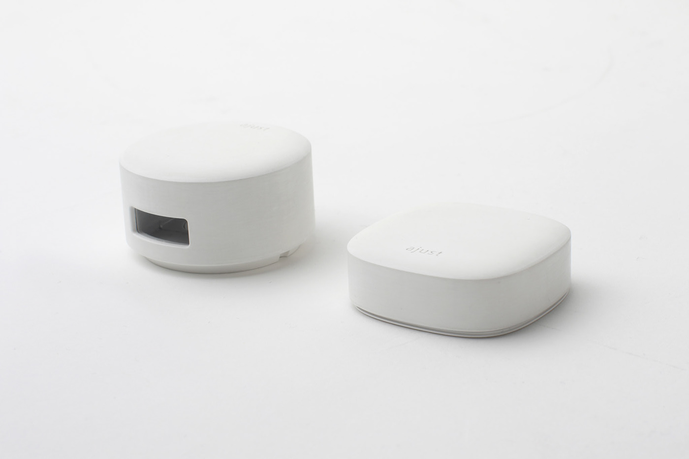 hygiene，wash hands，monitor，medical care，Infected，