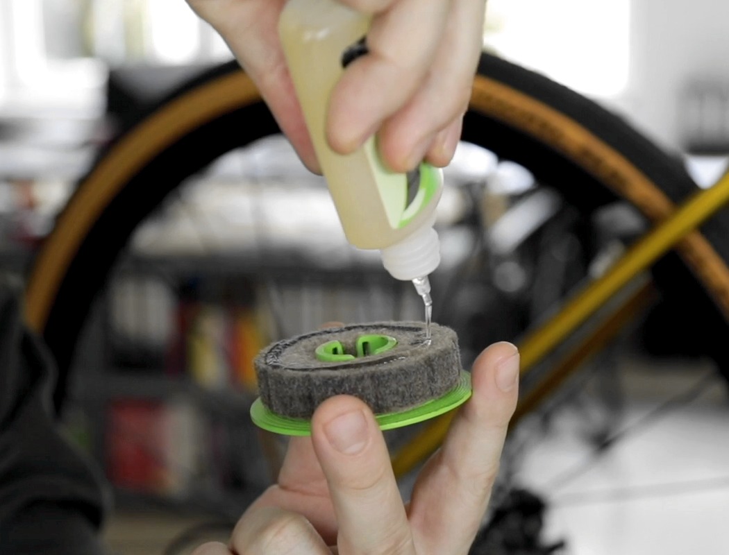 environment protection，Efficient，Tools and equipment，Bicycle，Bicycle chain，lubrication，