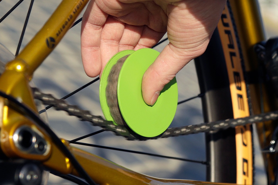 environment protection，Efficient，Tools and equipment，Bicycle，Bicycle chain，lubrication，