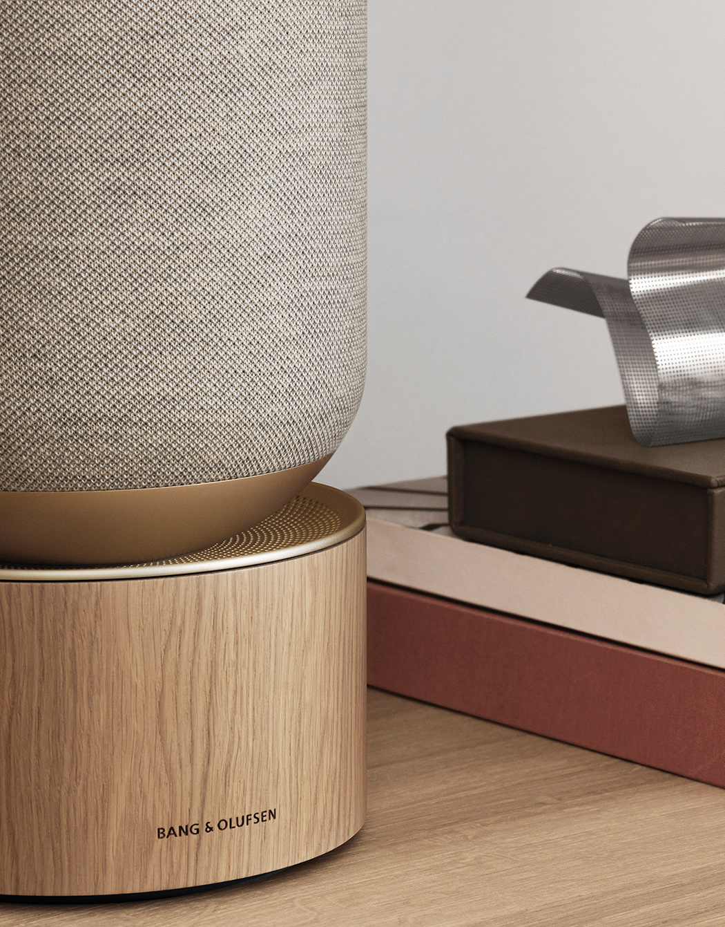 Bang & Olufsen，loudspeaker box，intelligence，voice，