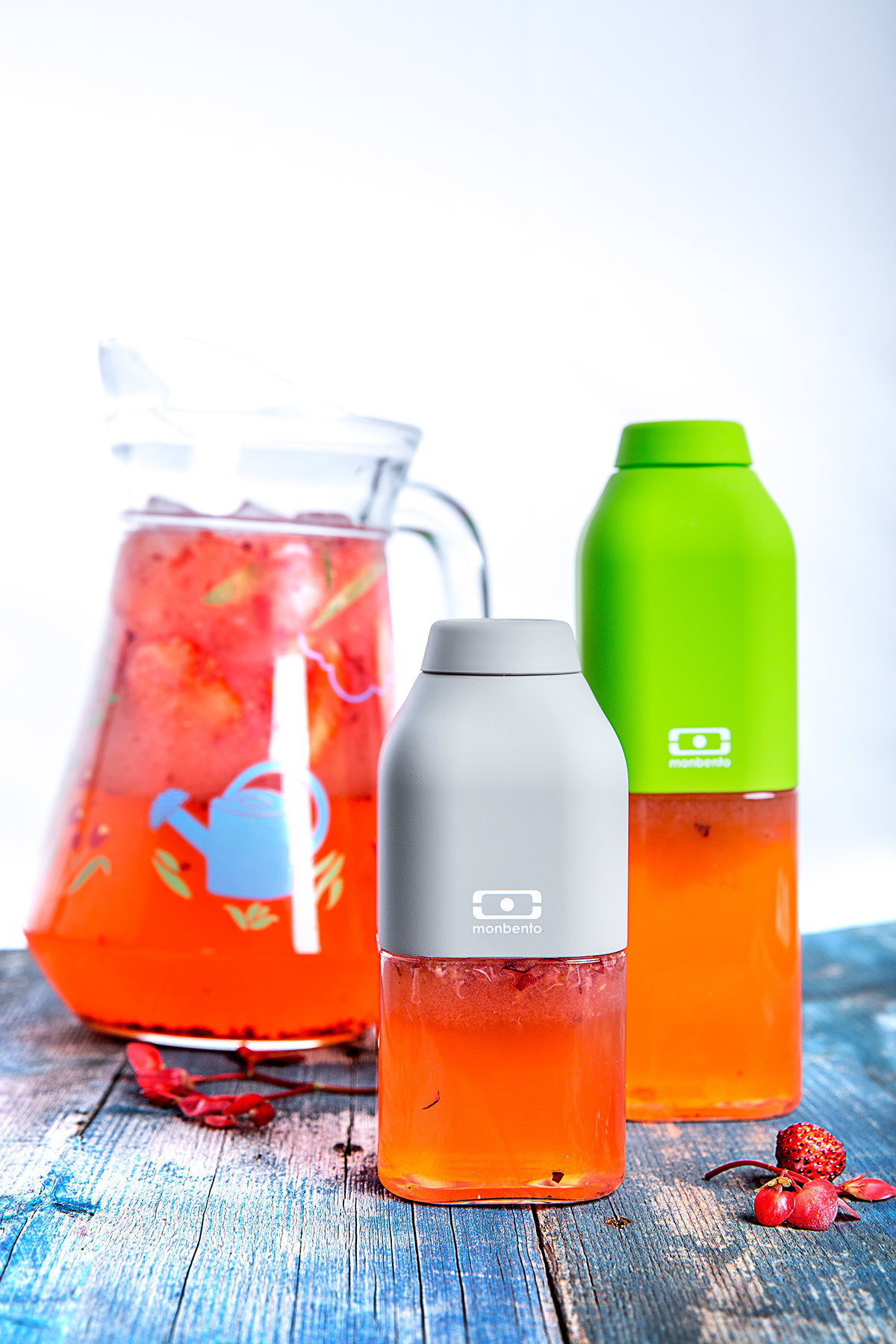 Reprint，industrial design，product design，Water bottle，motion，