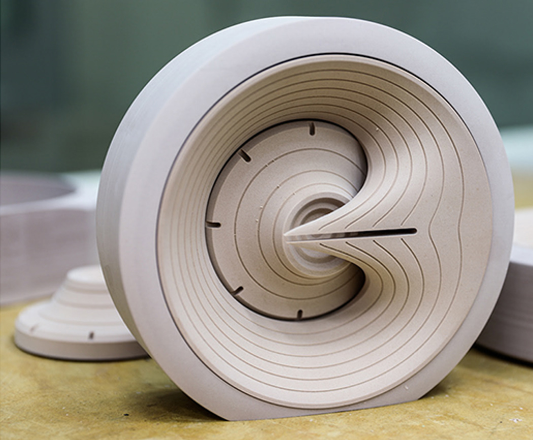 automobile，Lexus，Toyota，luxury，comfortable，Hanzhengyi Pan，