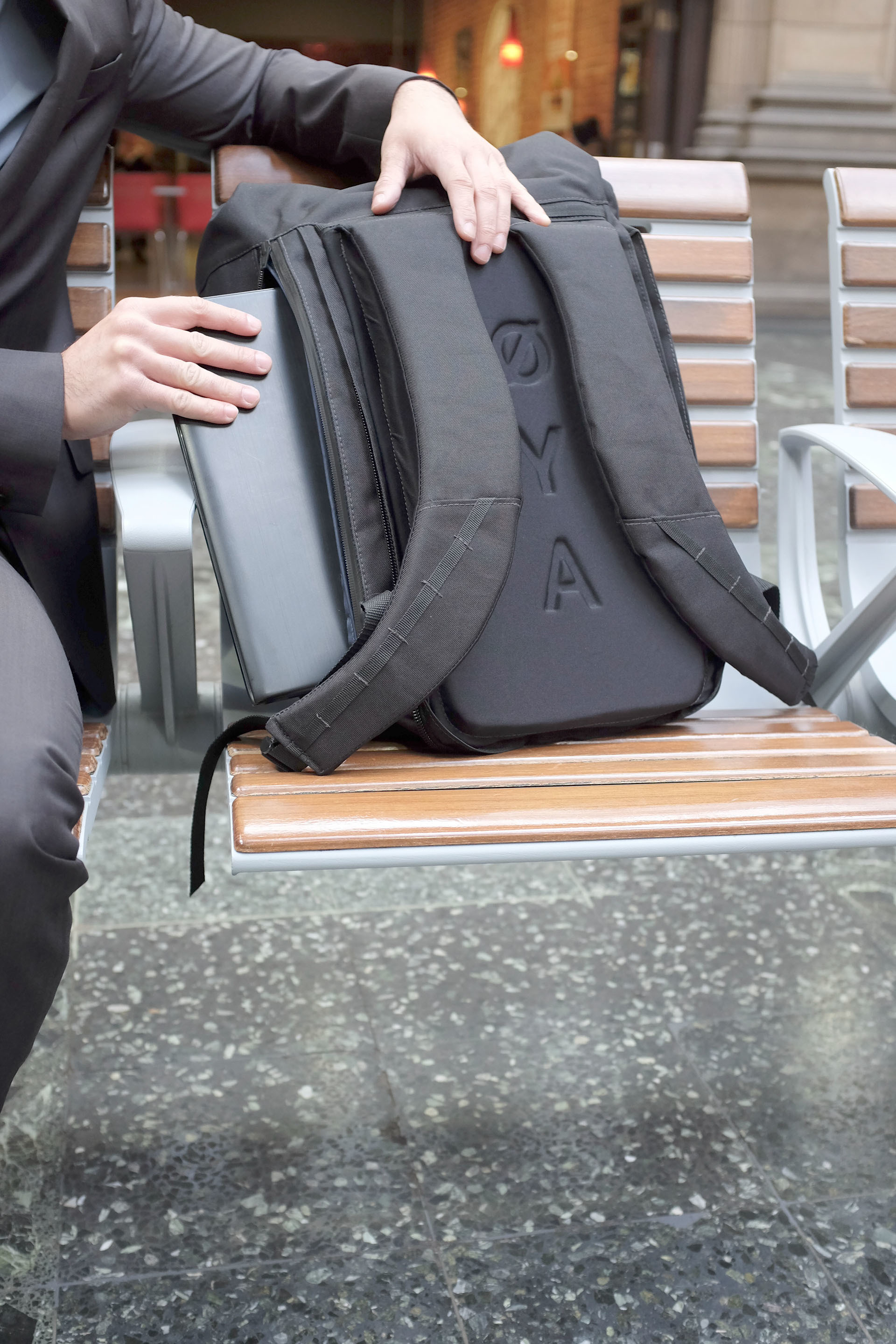 Reprint，industrial design，product design，knapsack，daily，outdoors，