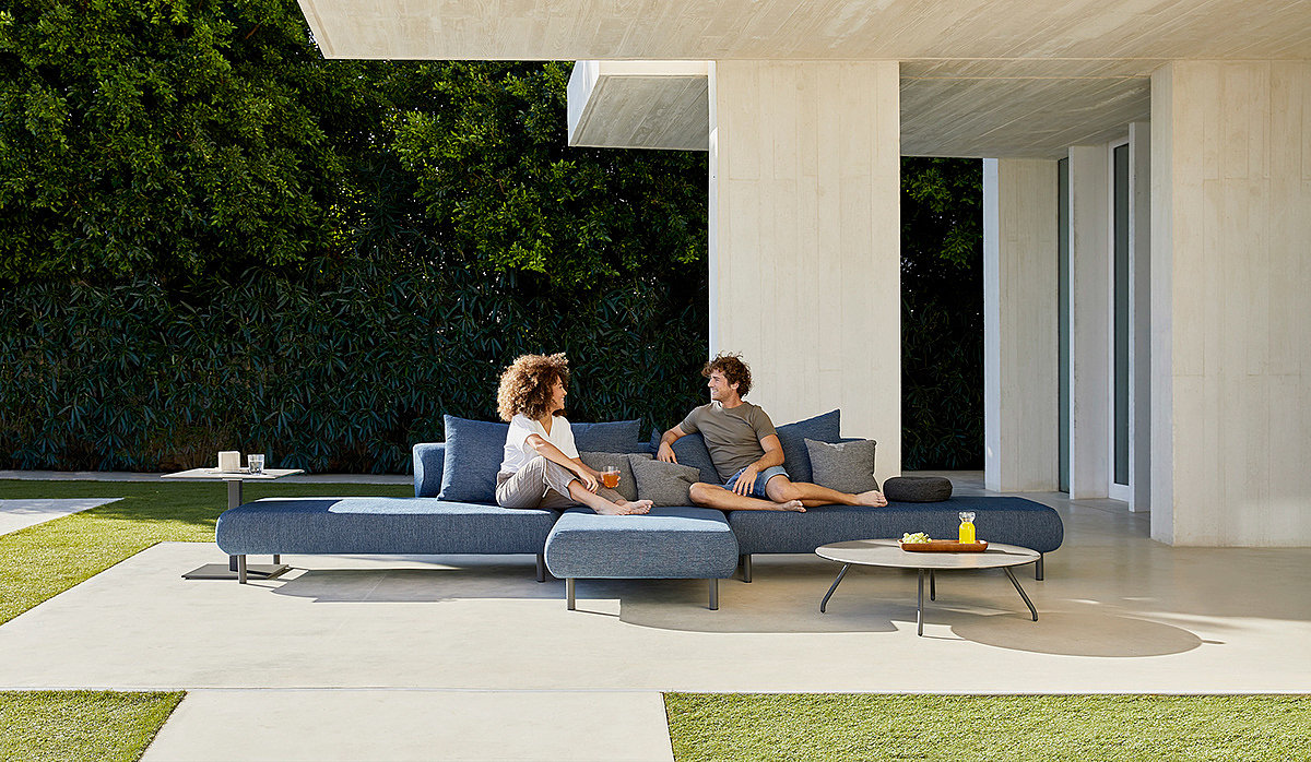 Outdoor furniture，sofa，furniture design ，mediterranean sea，