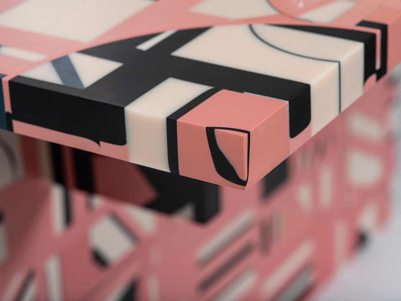 resin，Tables and chairs，color，Splicing，