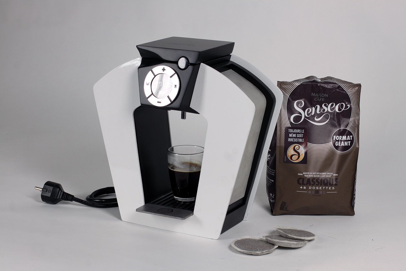 delicate，Bian Jie，product design，Philips，Metallic texture，