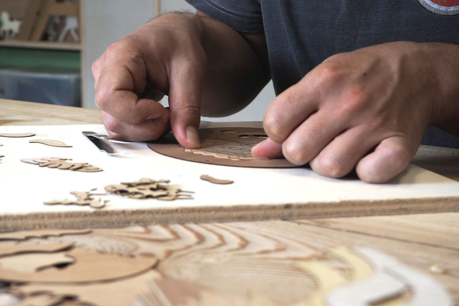 Home Furnishing，product design，industrial design，Clothes hanging，wood，