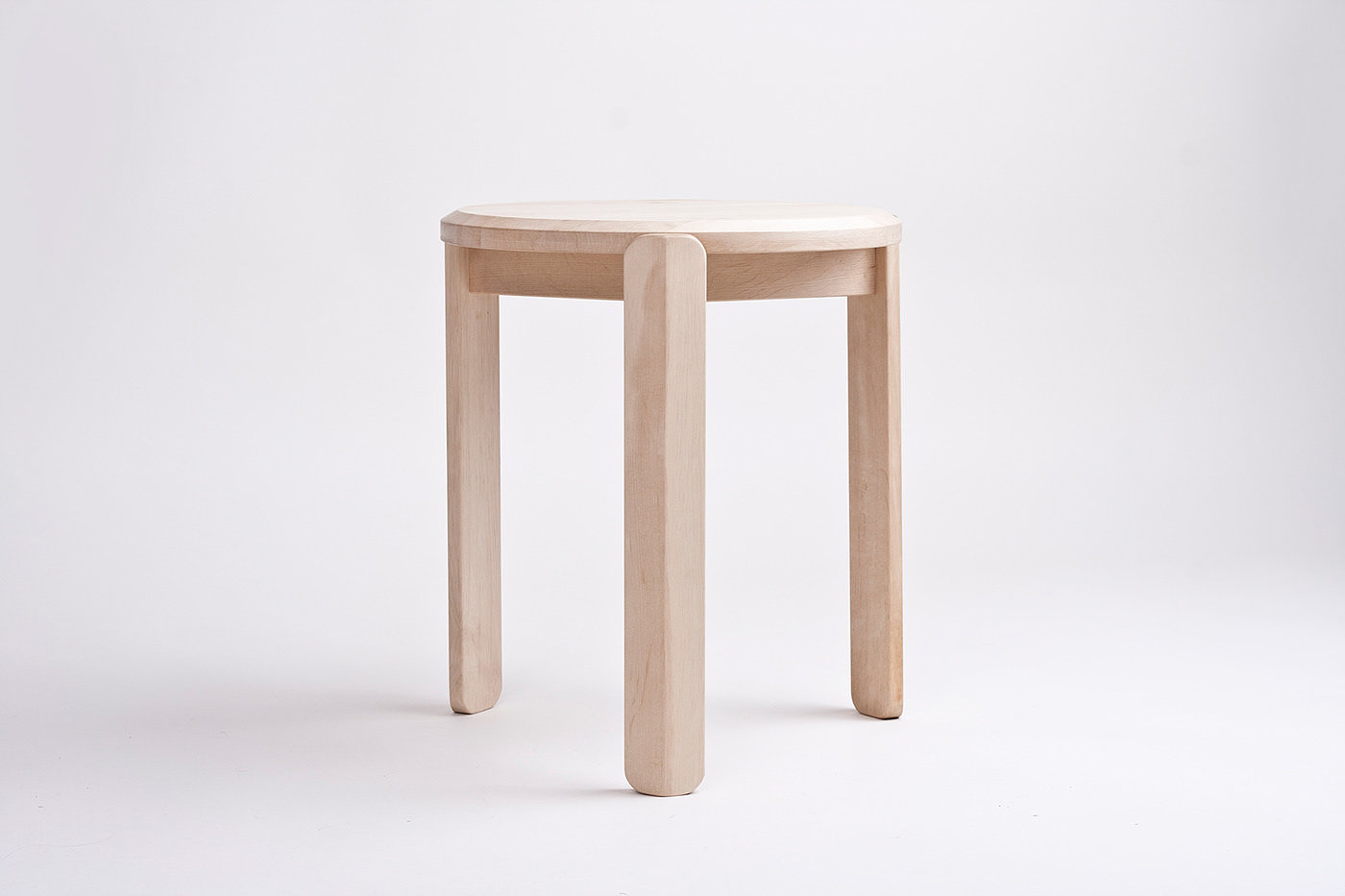 concise，light，wooden ，chair，stool，Home furniture，