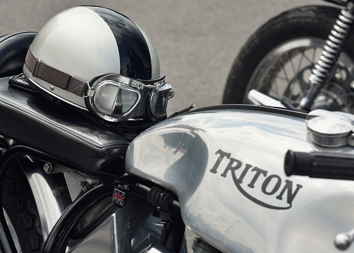 Detail design，delicate，industrial design，design sketch，Cool，motorcycle，