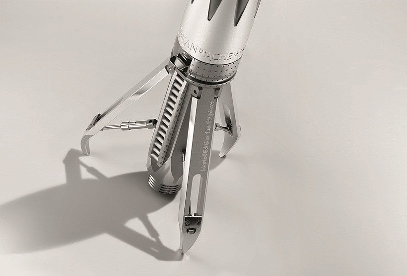 product design，18 carat gold NIB，Rocket shape design，writing tool，Pocket design，
