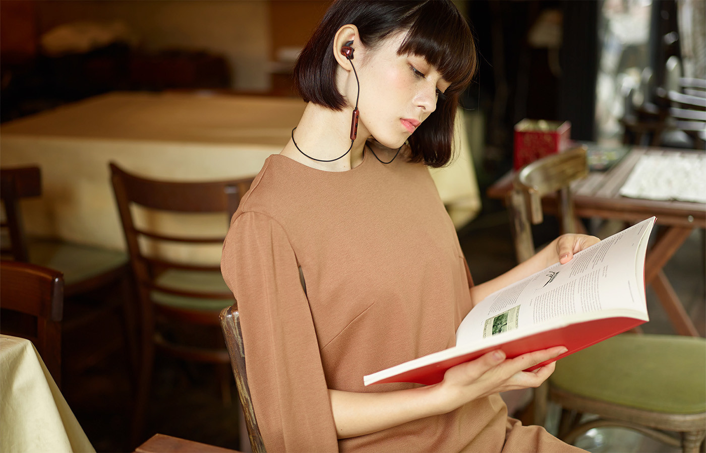 industrial design，product design，female sex，Simplicity，Aestheticism，