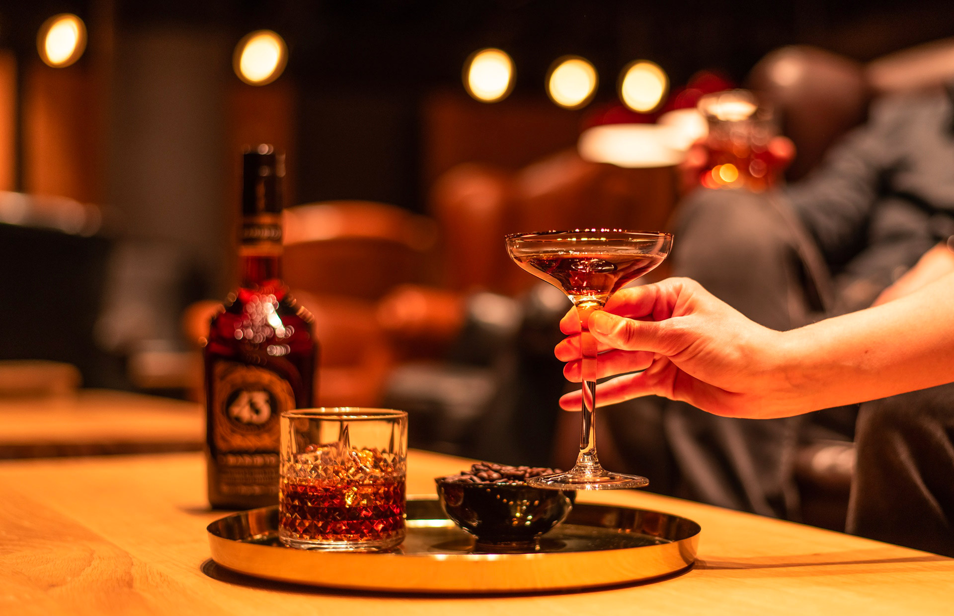 Alcohol，drink，Morris，packing，brand，