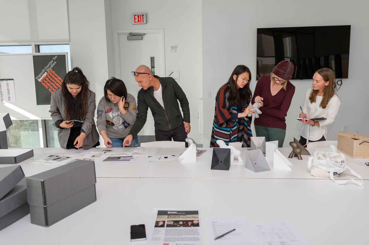 Office products，book，Bookstop，bronze，designer，Limited edition，