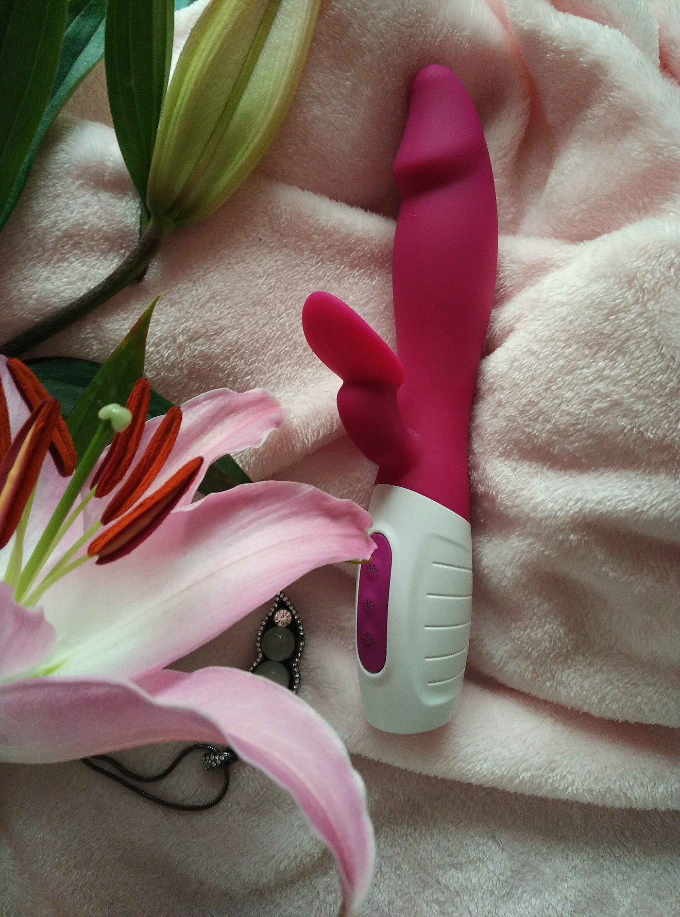 Women's massage stick，