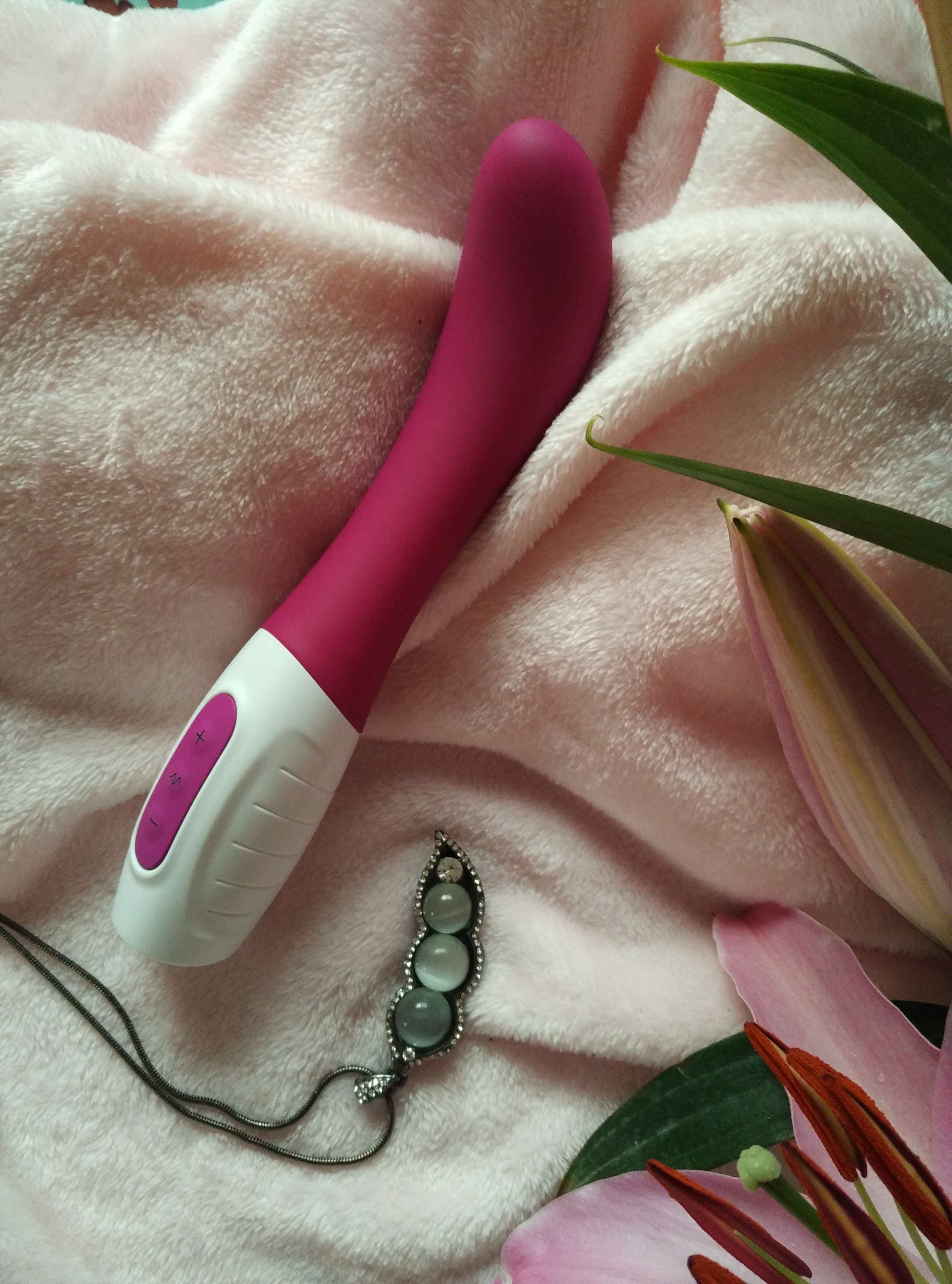 Women's massage stick，