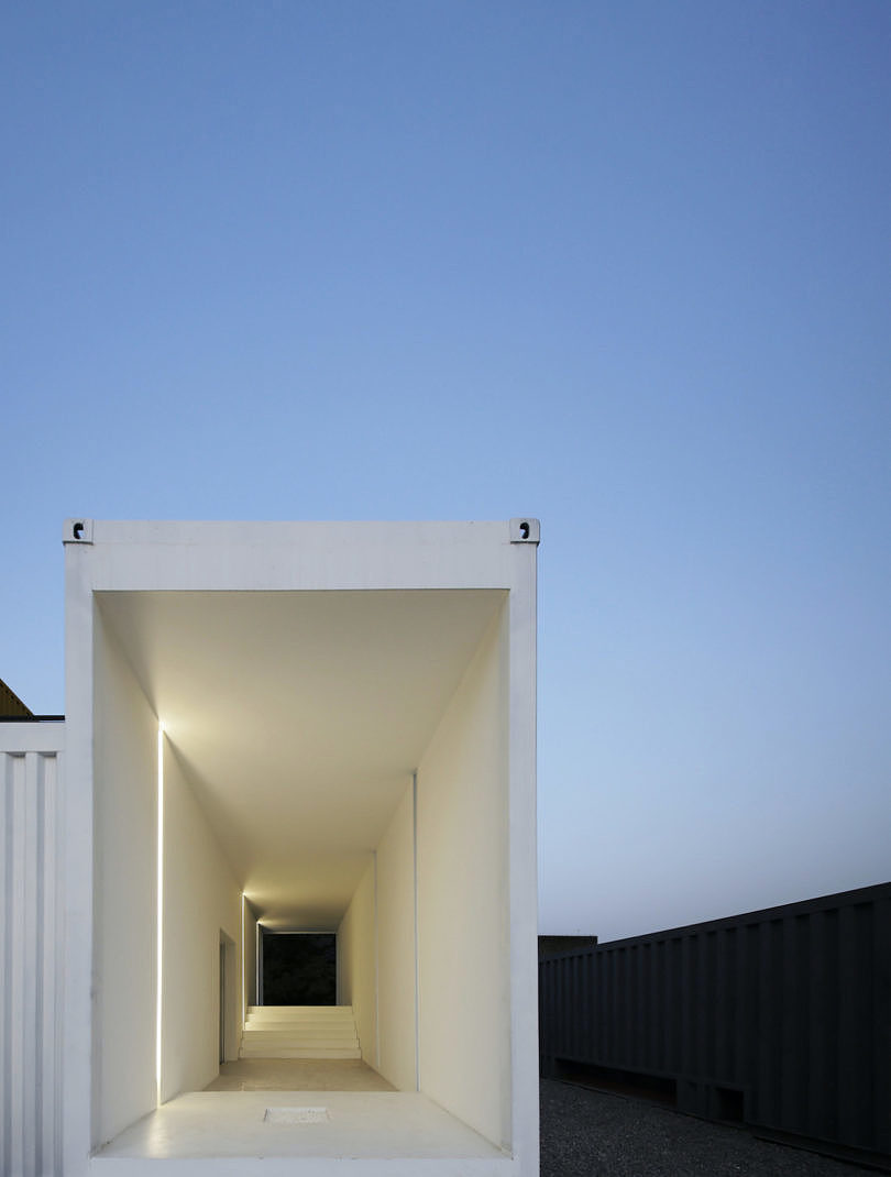 Architectural design，Minimalist，white，