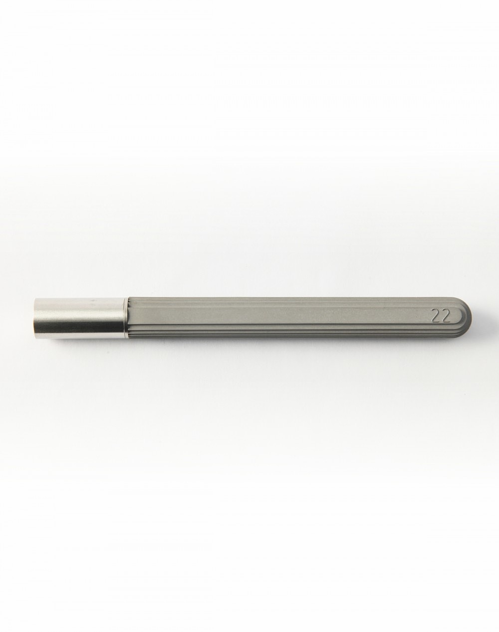 originality，stainless steel，modern stylish，to work in an office，