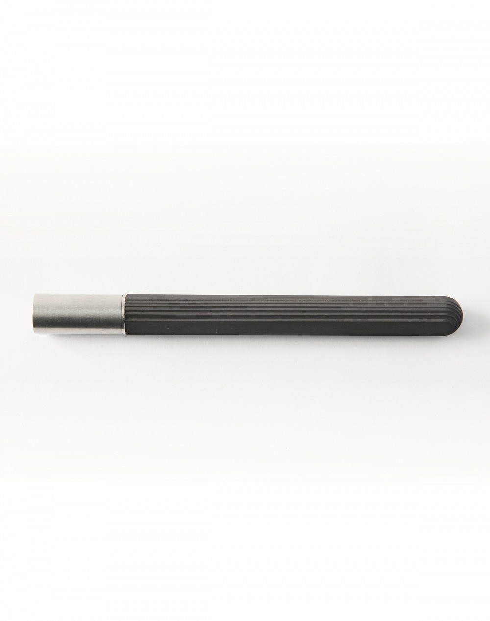 originality，stainless steel，modern stylish，to work in an office，