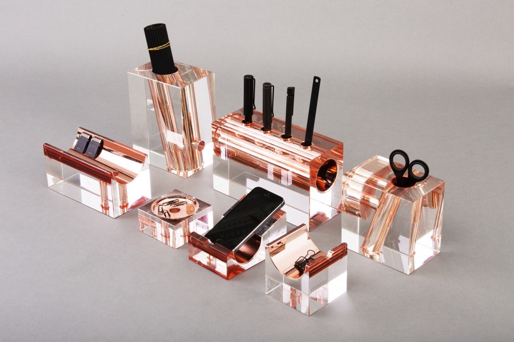 Glass，beautiful，practical，to work in an office，