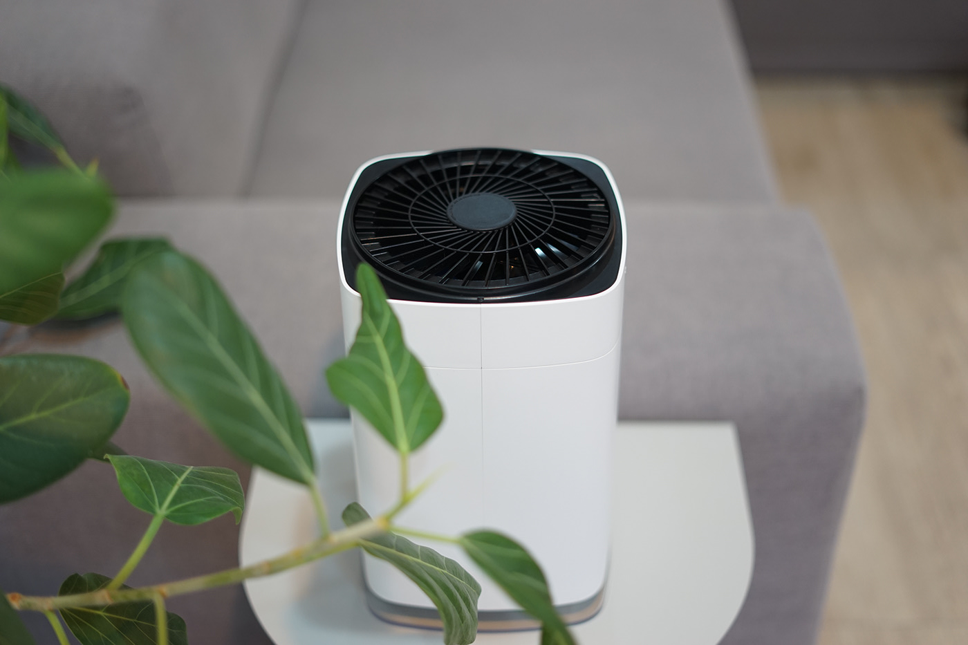 Dehumidifier，Humidifier，purifier，multi-function，white，concise，