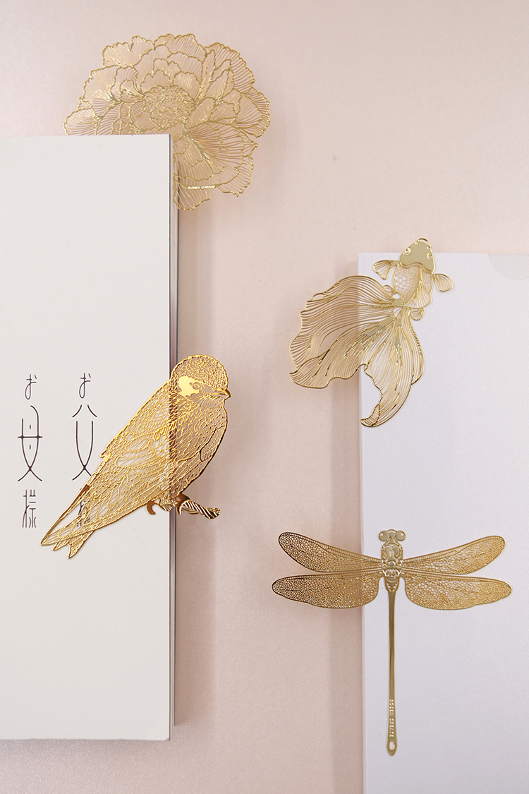 bookmark，In the palm of your hand，delicate，Chinese style，Art，Orichalum plating ，Design，