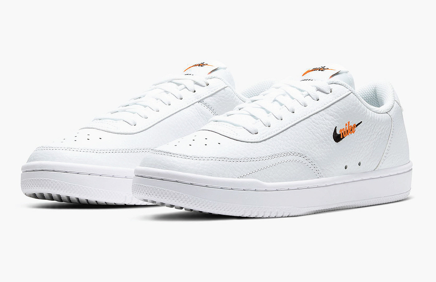 shoes，sneakers，Leatherwear，white，nike，