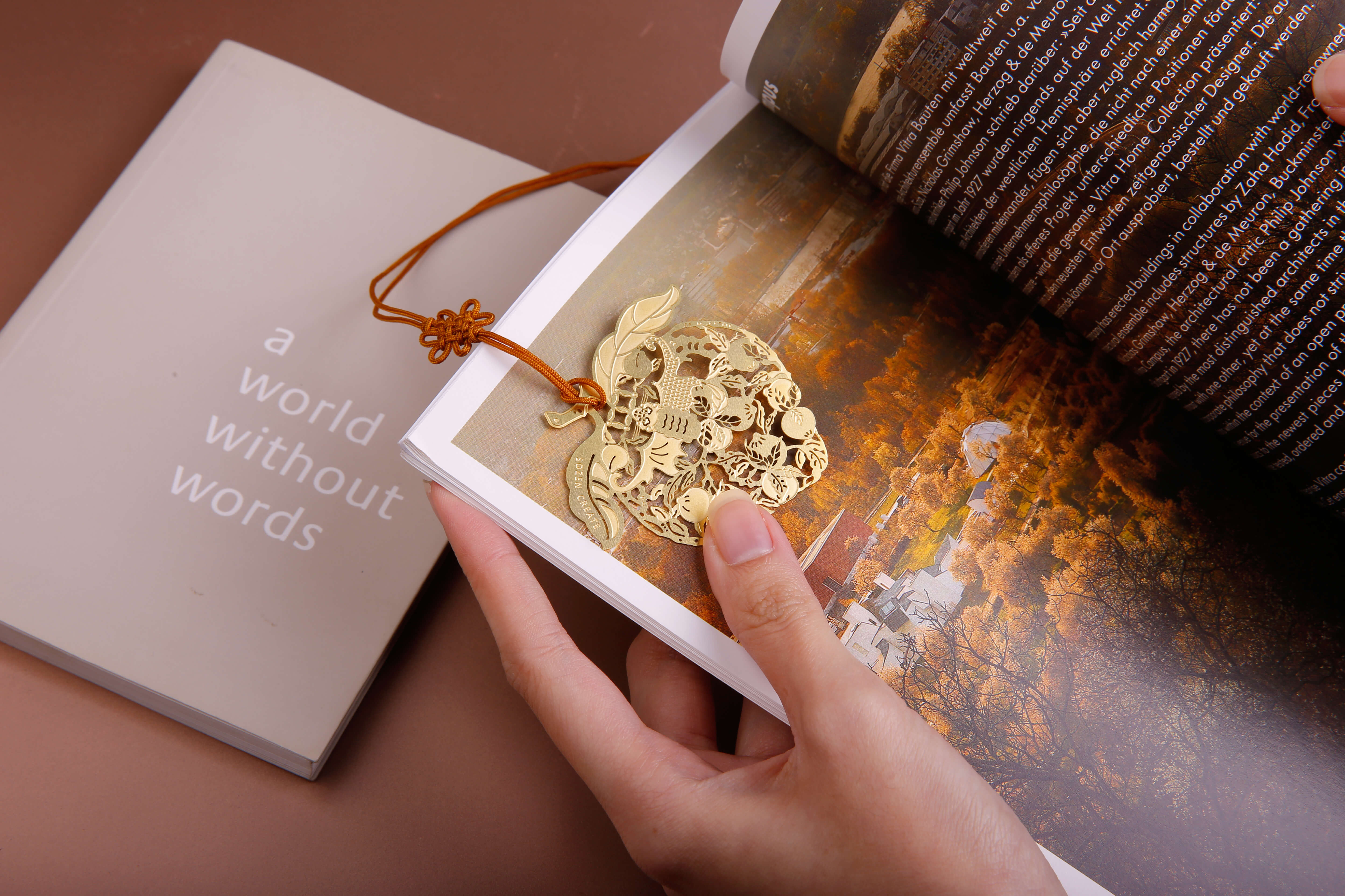 gift，blessing，bookmark，delicate，
