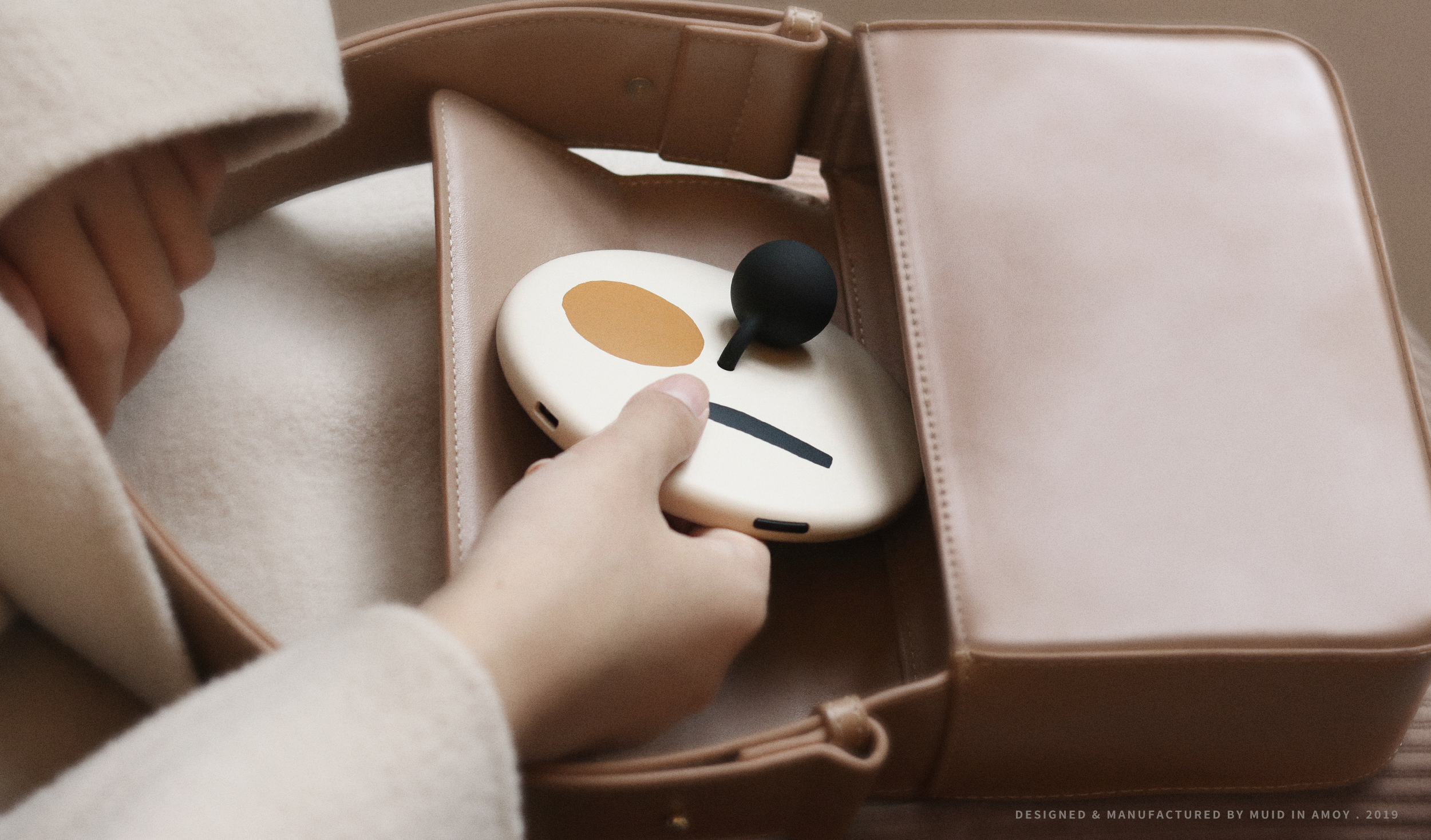 product design，industrial design，MUID，Hand held Mirror，Beauty mirror，