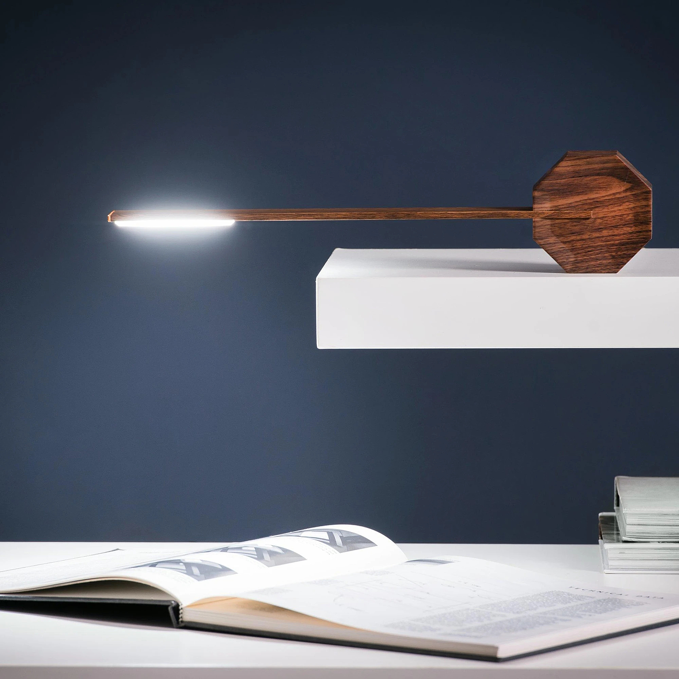 product design，industrial design，woodiness，Octagonal，Desk lamp，lamp，