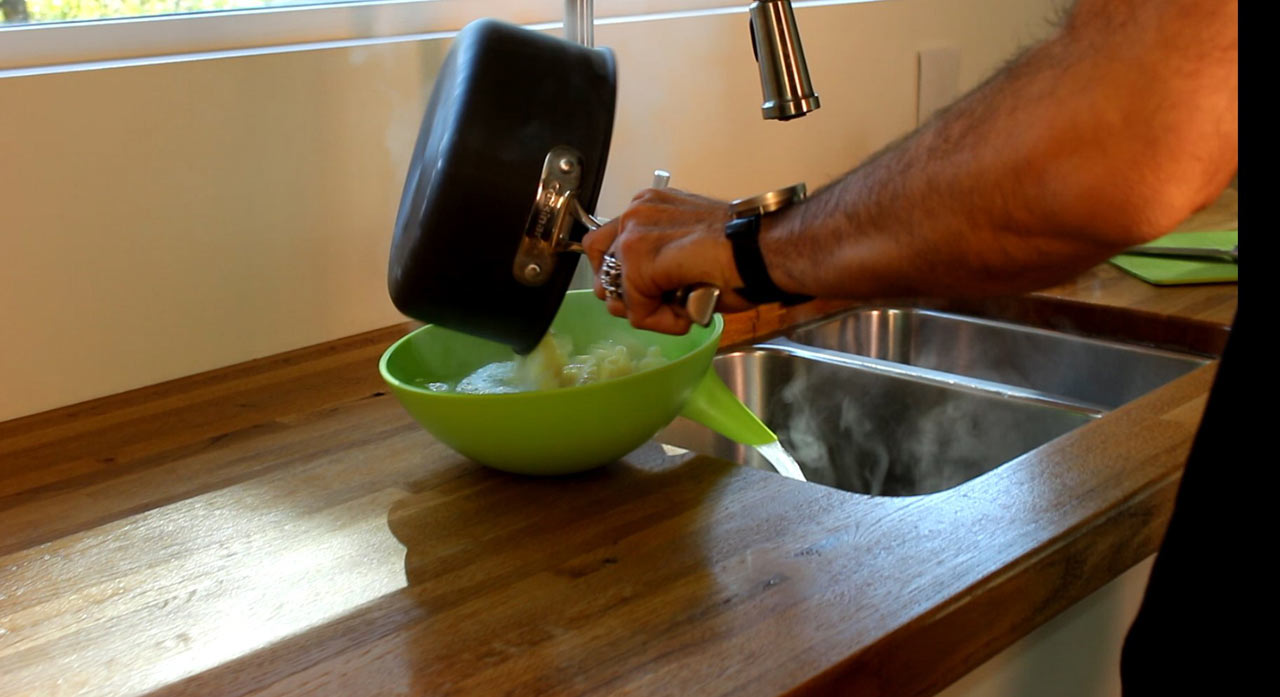 kitchen，Kitchenware，Vegetable board，