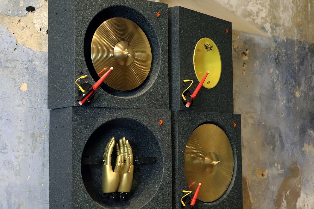 Percussion，Signal board，Digital drum machine，