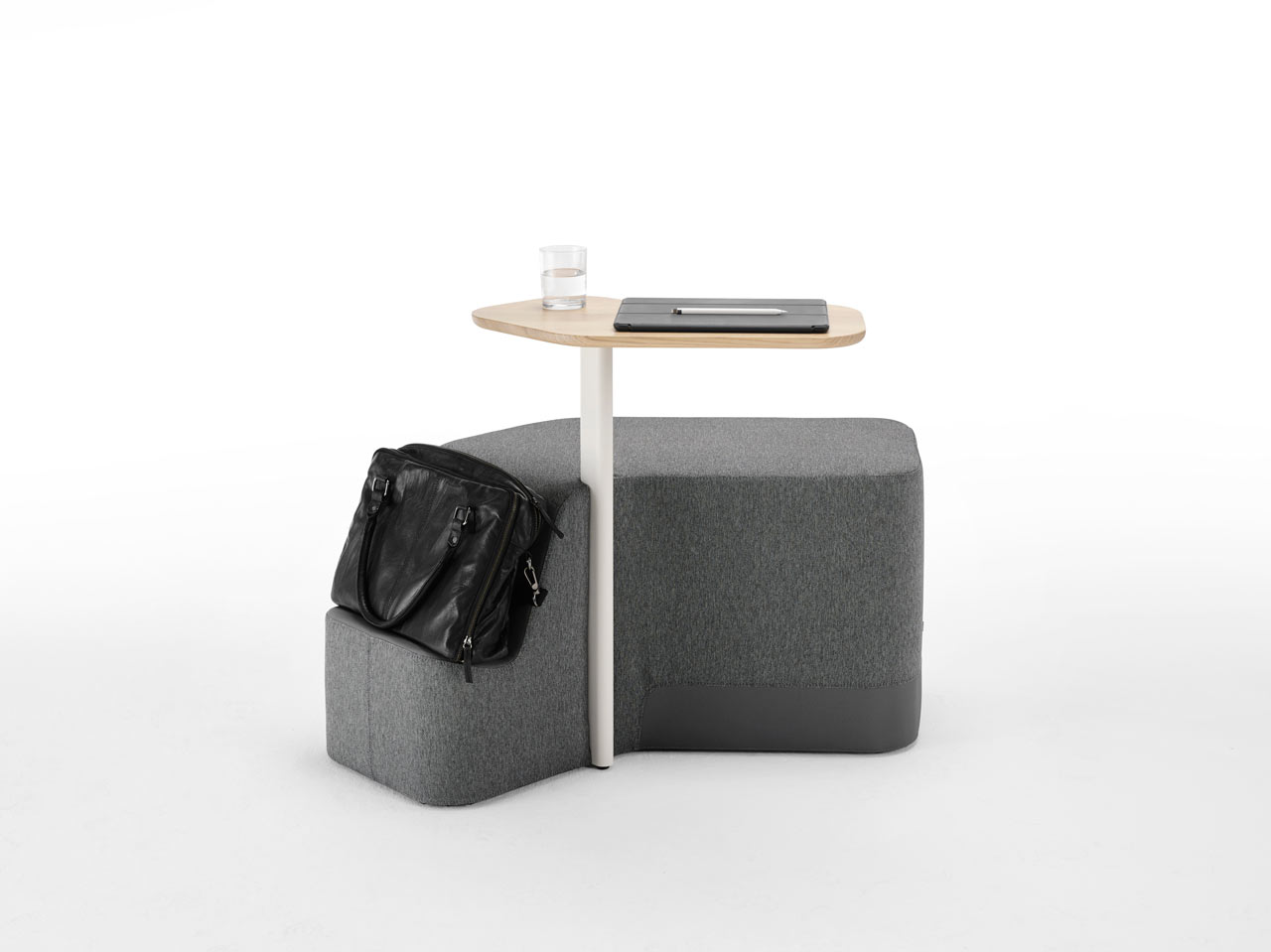 portability，furniture，to work in an office，