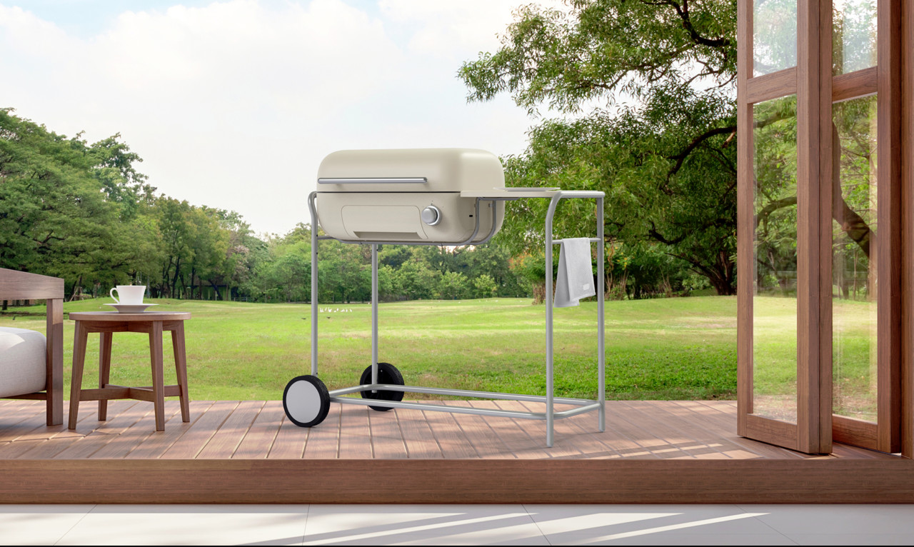 Tools and equipment，barbecue，cooking，outdoors，Grill，charcoal，Kick Grills.，