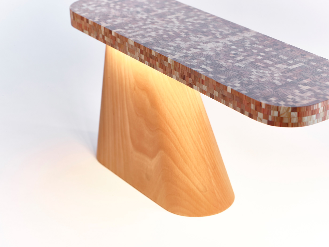 Household appliances，Household Electric Appliances，Home furniture，lamp，Design，wood，Residue，