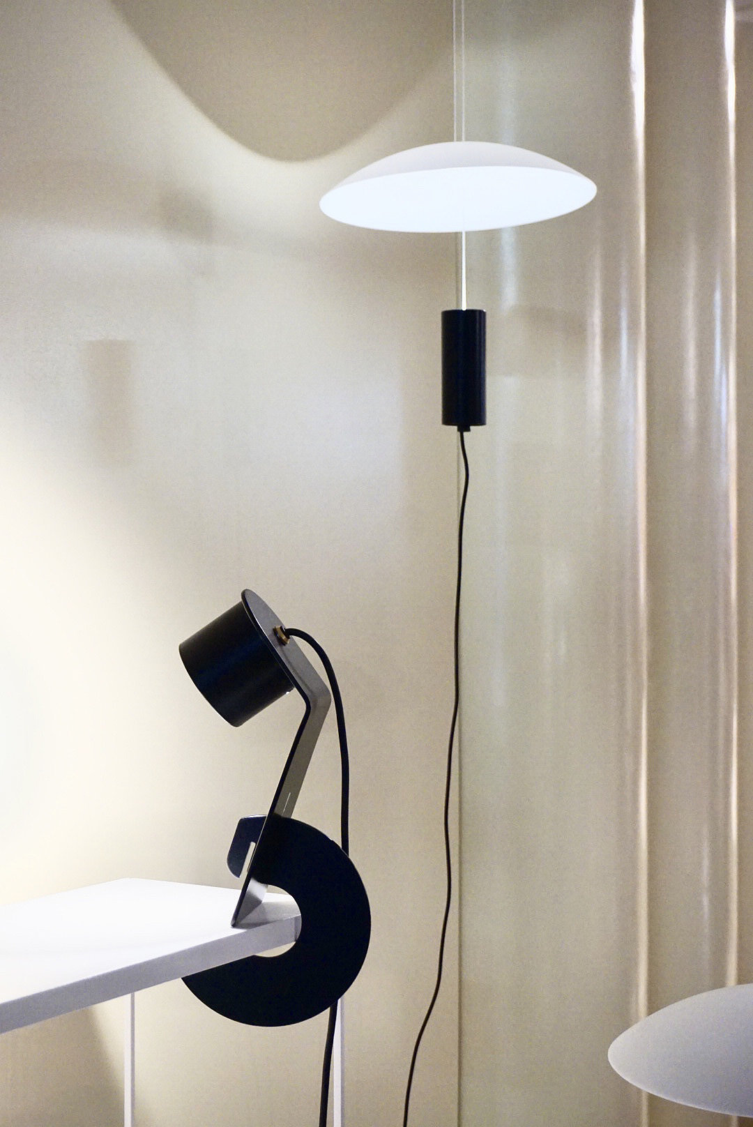 Home furniture，SHELFY，Digital intelligence，Smart lamp clip，lamp，Lamp holder，