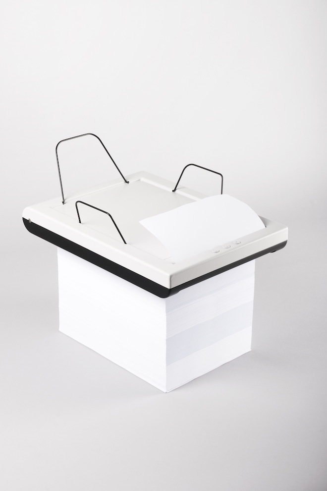 to work in an office，printer，