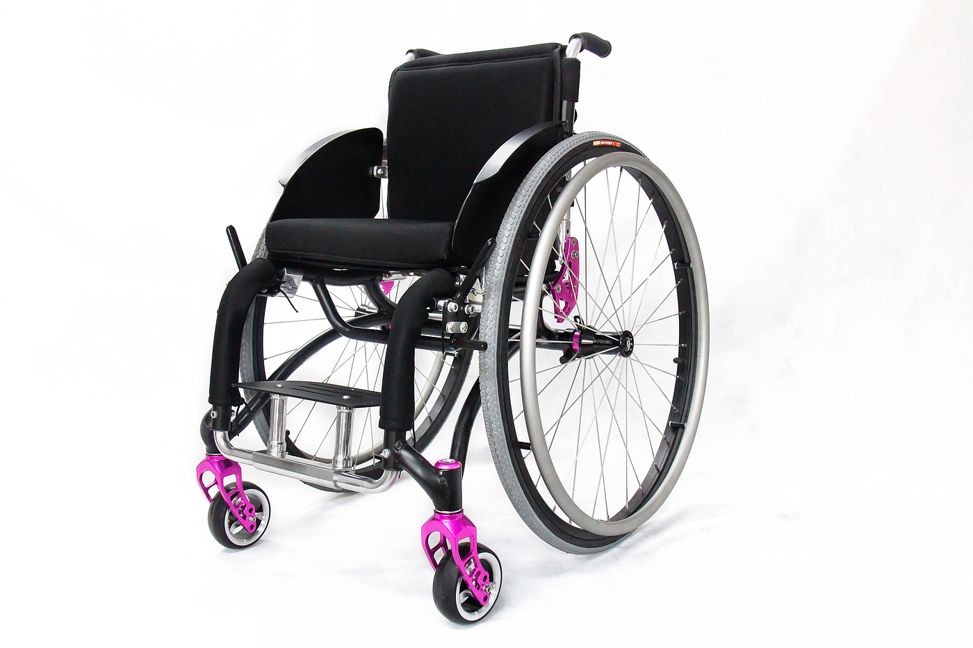 delicate，lithe，product design，wheelchair，medical，